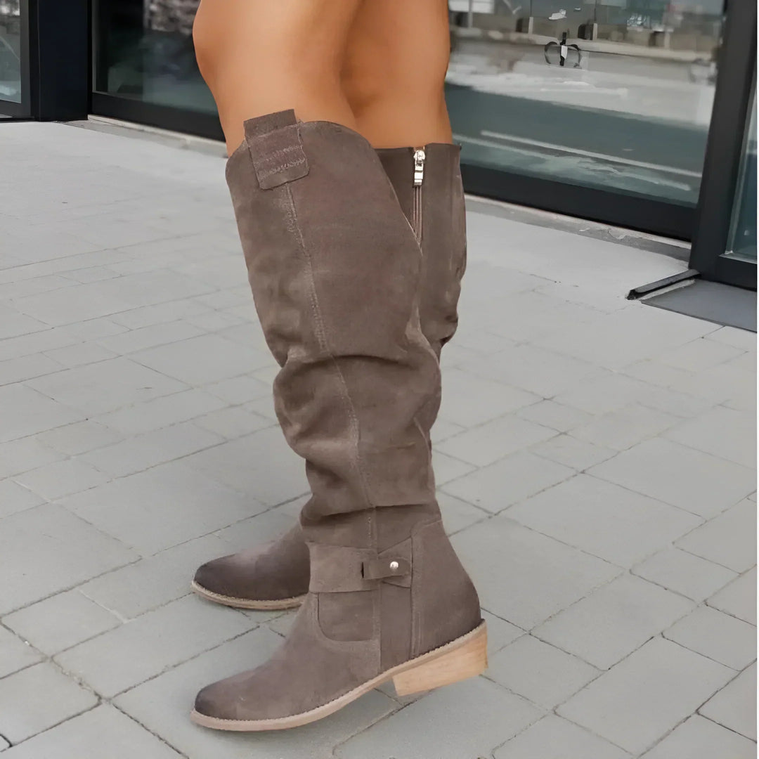 Botas de Cuero Elegantes para Mujer en Marrón