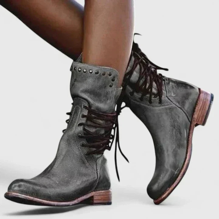Botas de cuero para la elegancia diaria en Gris