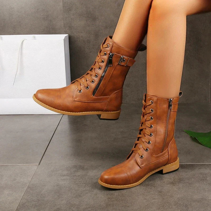 Botas de mujer con cordones look otoño en Marrón