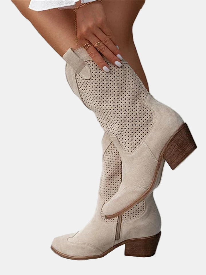 Botas de Mujer Perforadas Ligeras Versátiles en Beige
