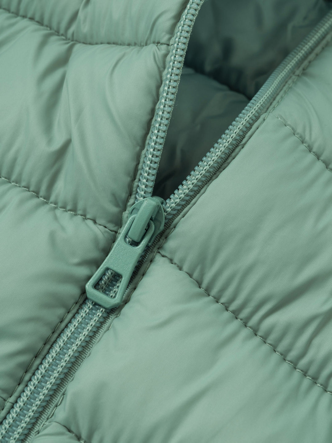 Chaqueta Acolchada Entallada Ligera (29)