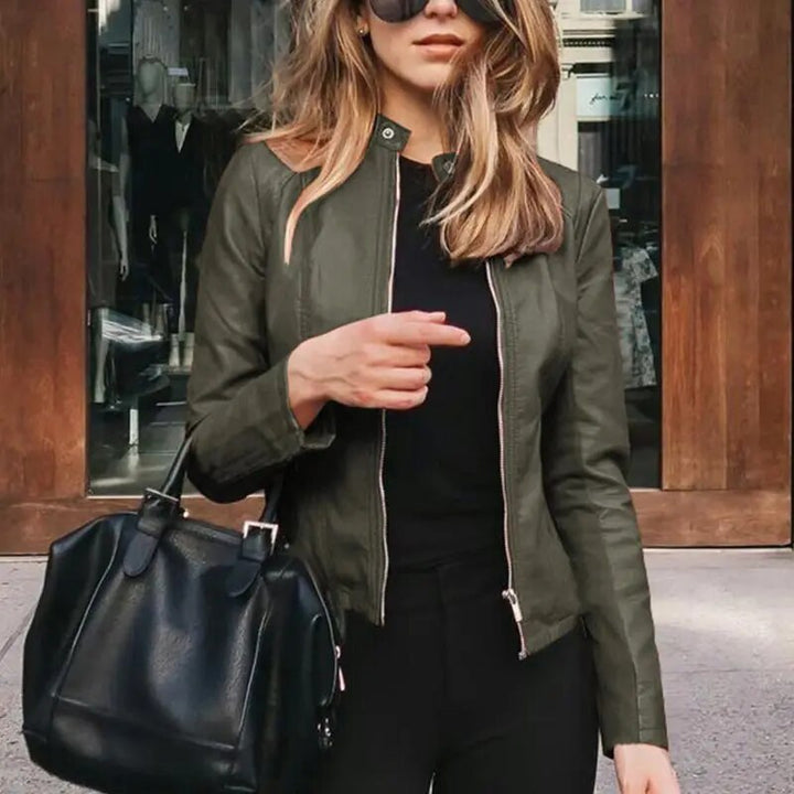 Chaqueta de cuero ajustada para mujer en Green Leather