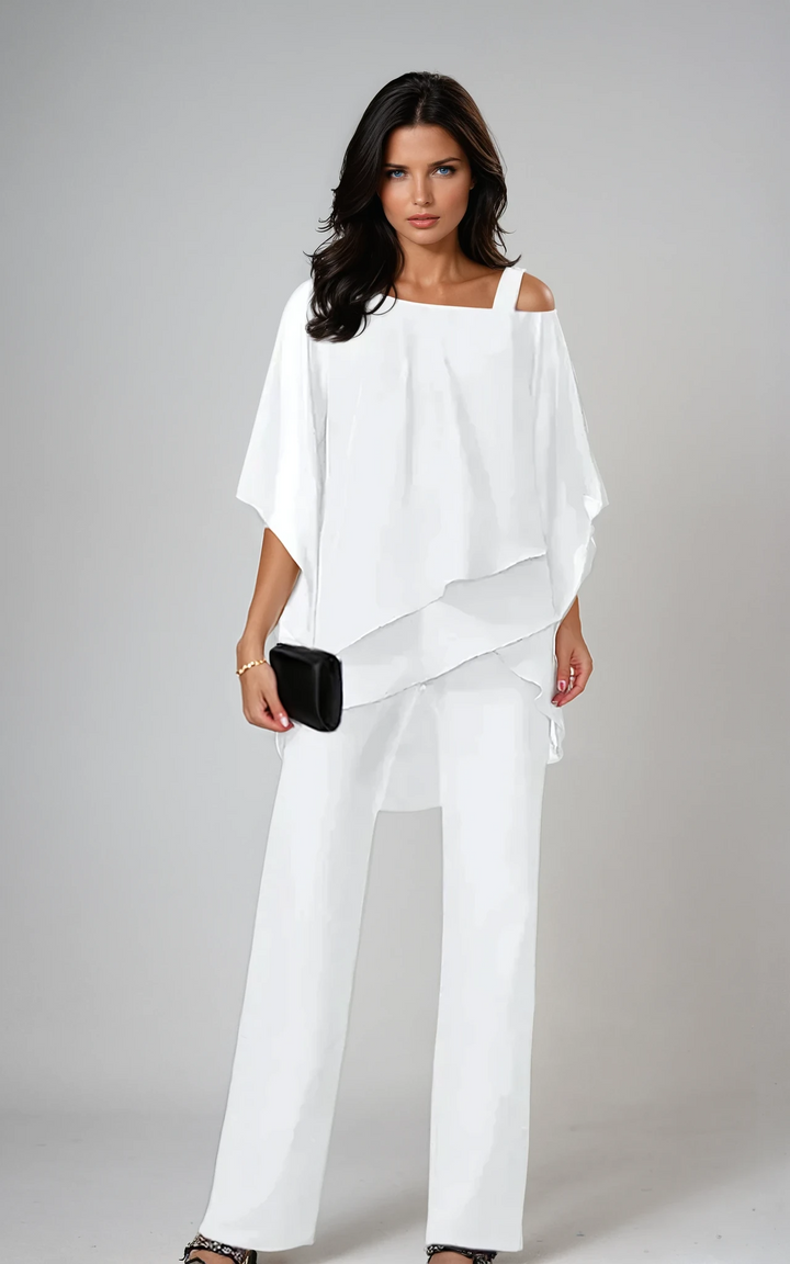 Conjunto Elegante Asimétrico de Capas en Blanco