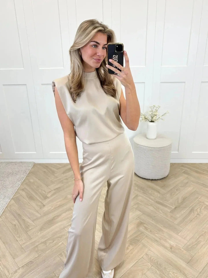 Damen Eleganter Satin-Jumpsuit mit Weiten Hosen (7)