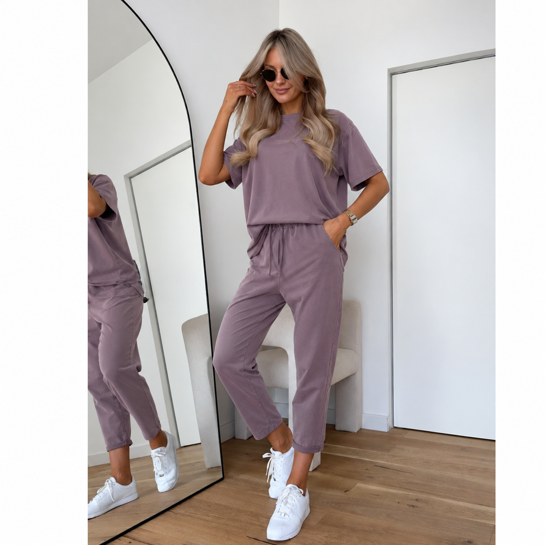 Damen Hosenanzug leicht und elegant in Karamell