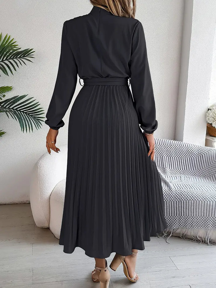 Damen Langes Abendkleid im Plissee-Stil (12)