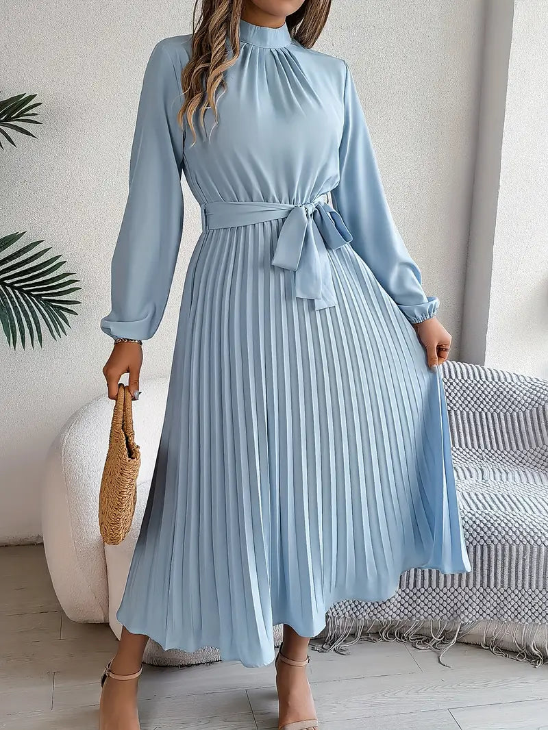 Damen Langes Abendkleid im Plissee-Stil in Hellblau