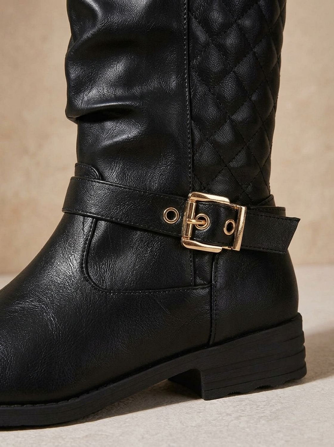 Damen Lederstiefel mit Blockabsatz und gerafftem Schaft in Goldfarben 10