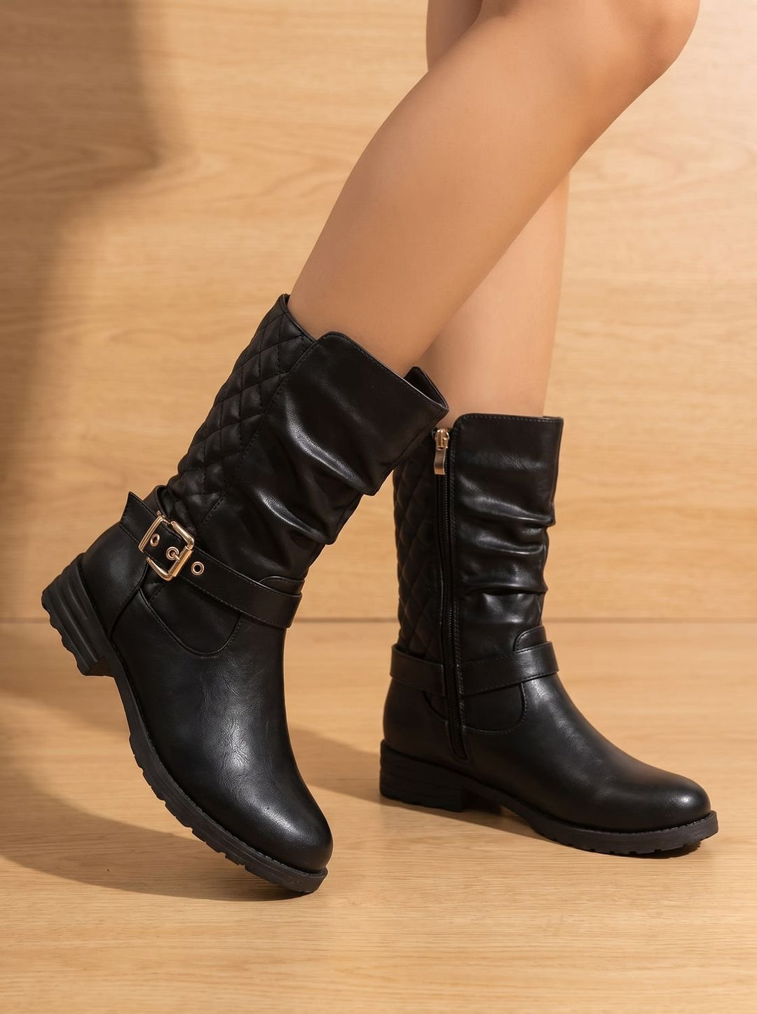 Damen Lederstiefel mit Blockabsatz und gerafftem Schaft in Goldfarben 5