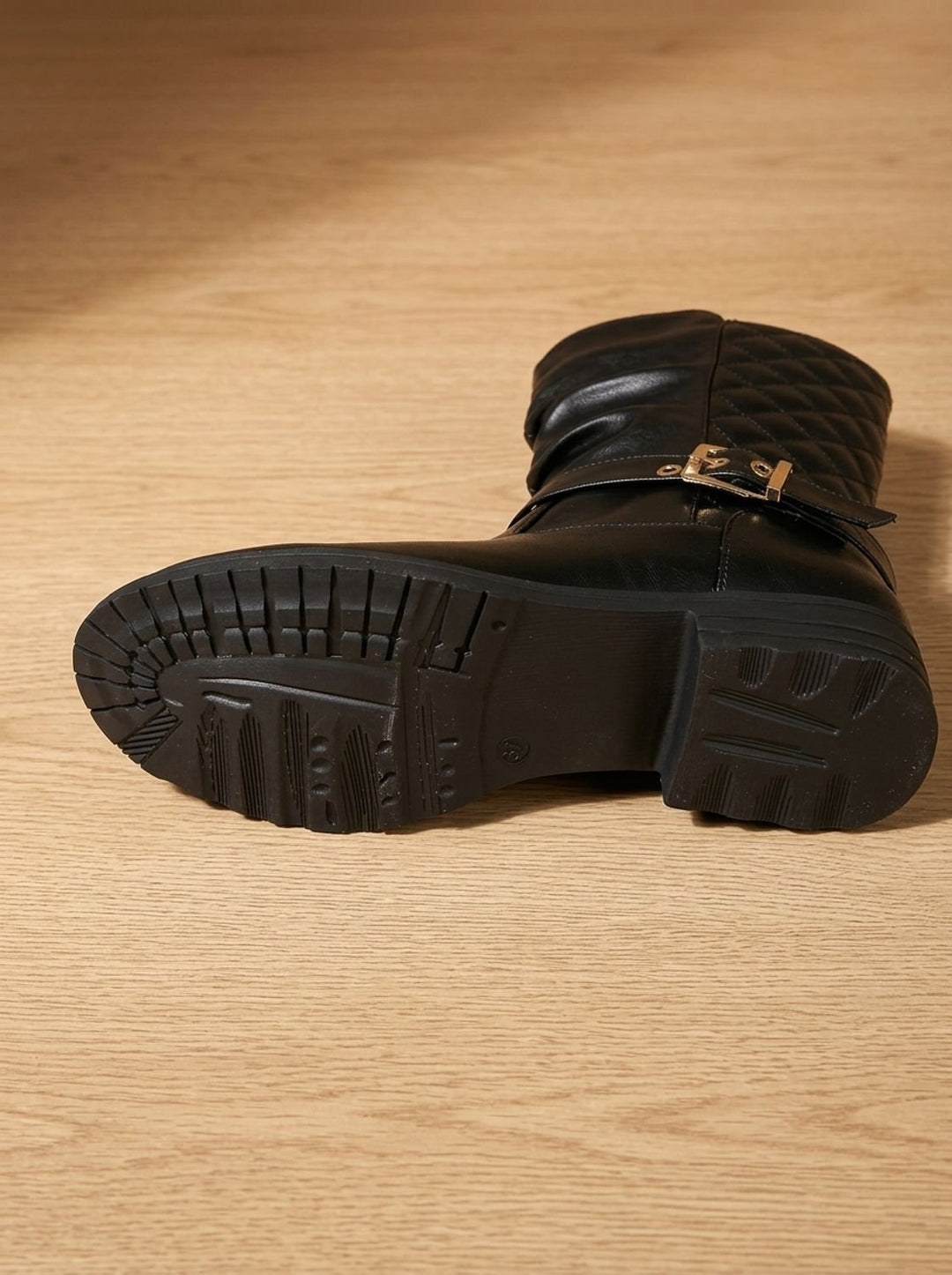 Damen Lederstiefel mit Blockabsatz und gerafftem Schaft in Goldfarben 8