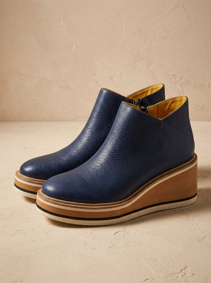 Damen Lederstiefel mit Keilabsatz und Seitenverschluss in Blau