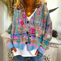 Lina | Damen Strickjacke mit Blüten-Stickerei und Struktur