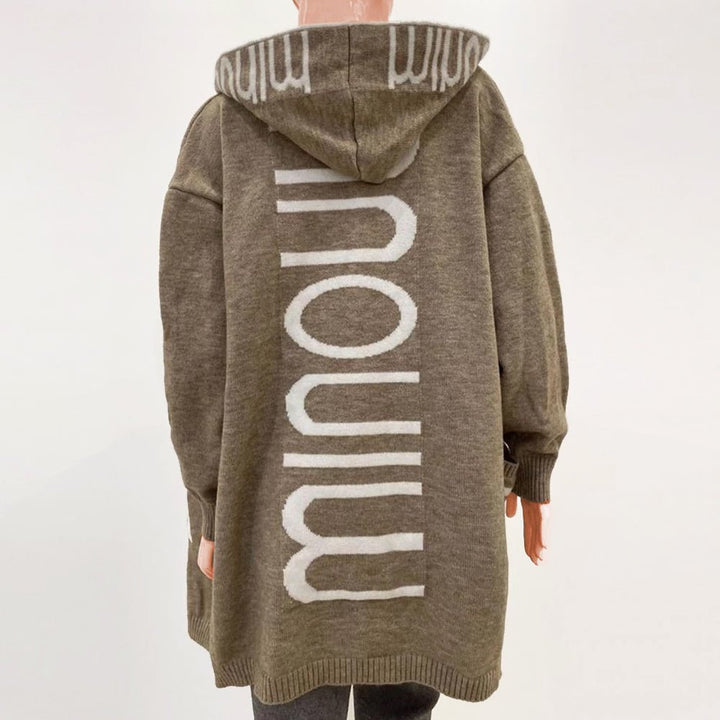 Damen Strickjacke mit Kapuze für Herbsttage (2)