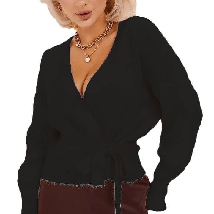 Damen Strickjacke mit Wickelstil und Bindegürtel in Schwarz