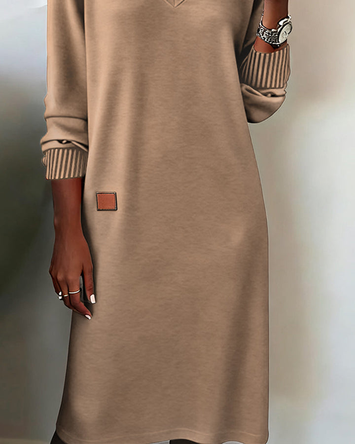 Damen Strickkleid Midi mit V-Ausschnitt zum Herbst (3)