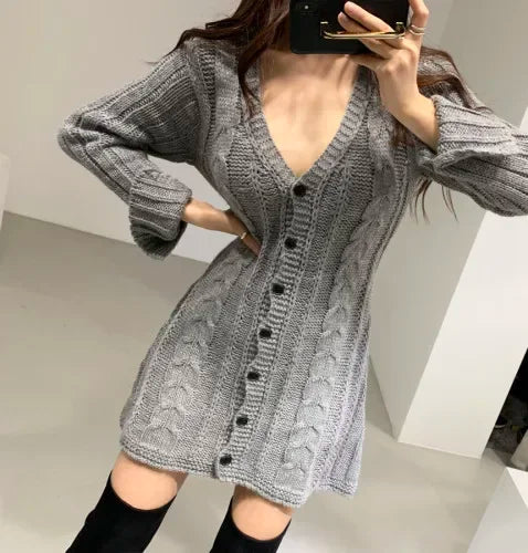 Damen Strickkleid mit Zopfmuster für Herbst (6)