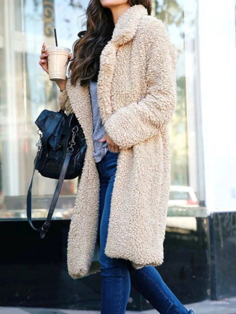 Damen Wintermantel aus Fleece im Teddy-Stil (2)