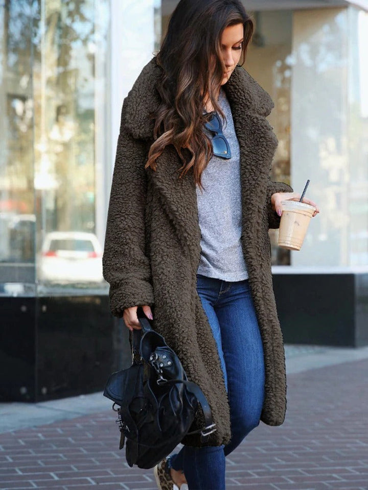 Damen Wintermantel aus Fleece im Teddy-Stil (5)
