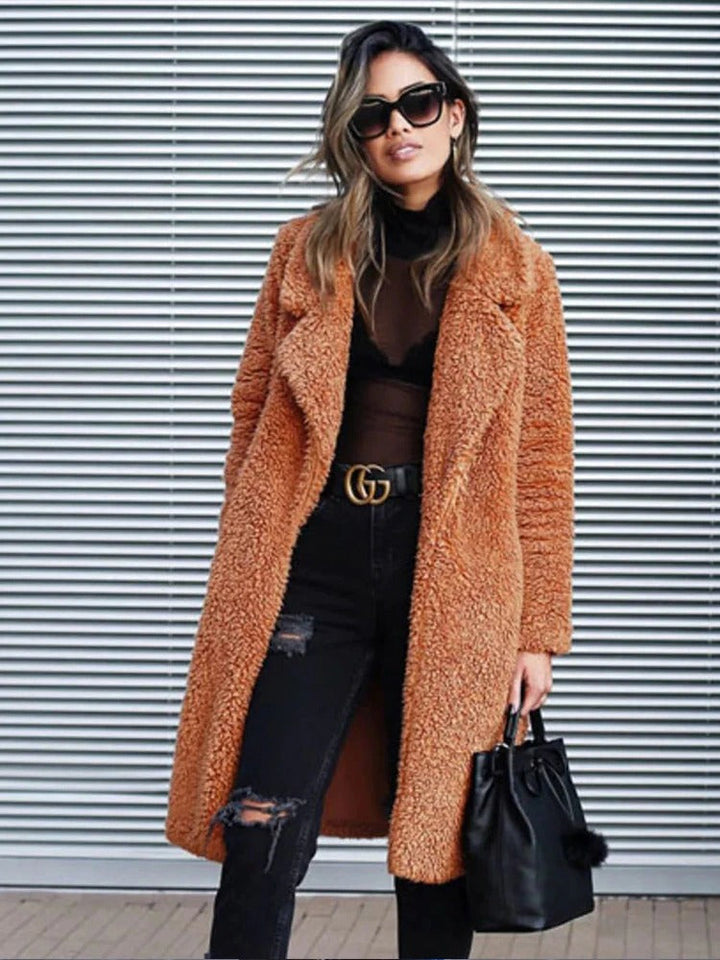 Damen Wintermantel aus Fleece im Teddy-Stil in Chocolate