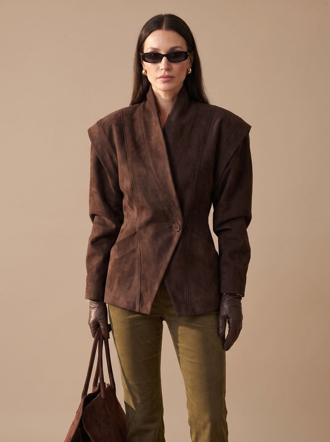 Damen Wintermantel aus Wildleder-Optik im Wickel-Stil (2)