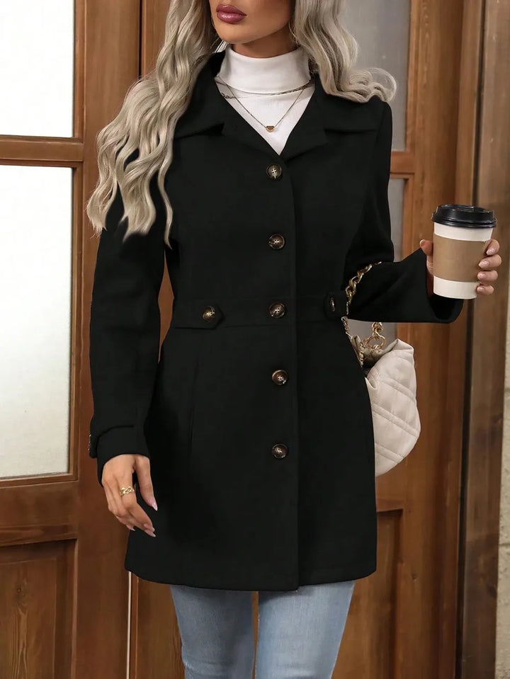 Damen Wintermantel, elegant geschnitten mit Gürtel in Schwarz
