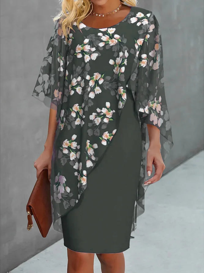 Damenkleid mit Chiffoncape und Blumenmuster für en Oliv