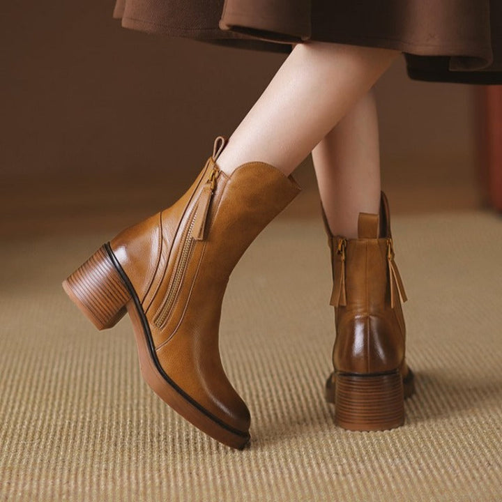 Elegante Damen Stiefeletten aus echtem Leder (4)