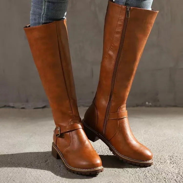 Elegante hohe Damen Lederstiefel für den Alltag in Hellbraun