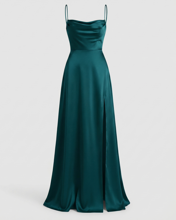 Elegante Vestido de Invitada Maxi de Seda en Azul