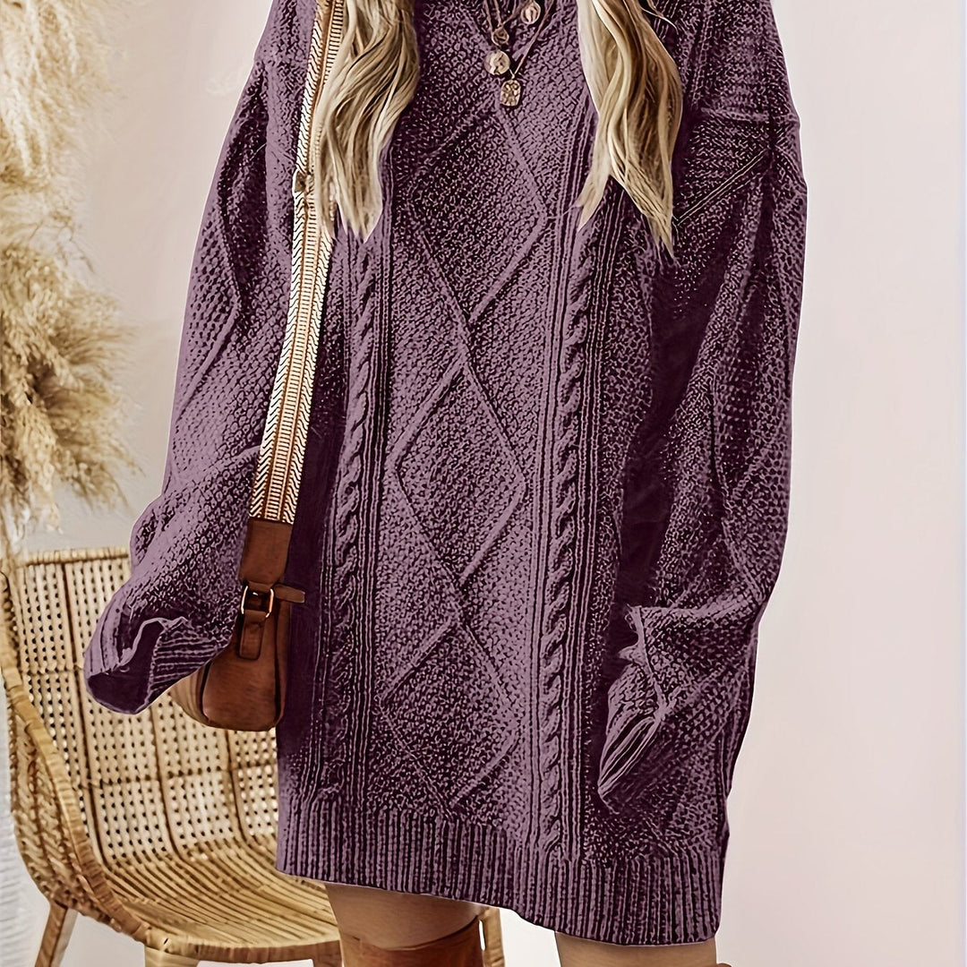 Eleganter Damen Pullover-Kleid im Kabel-Strick in Lila