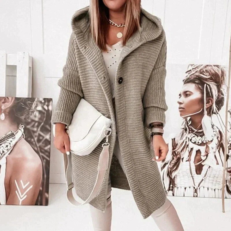Gemütliche Damen Cardigan mit Kapuze Langform in Beige 1