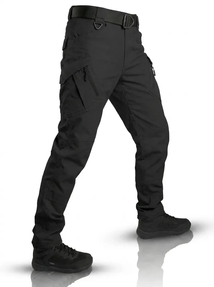 Herren Cargo-Hose für Freizeit und Outdoor in Schwarz