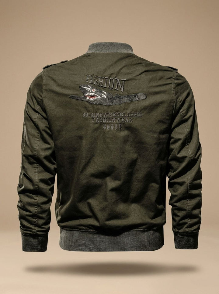 Herren Jacke im Bomber-Stil mit Militär-Patches (4)