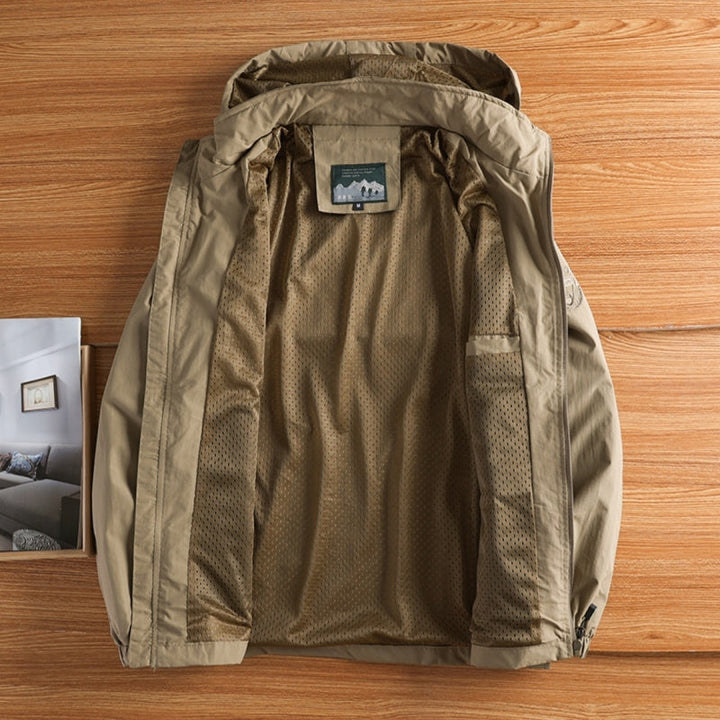 Herren Jacke mit Wetterschutz für den Herbst (3)