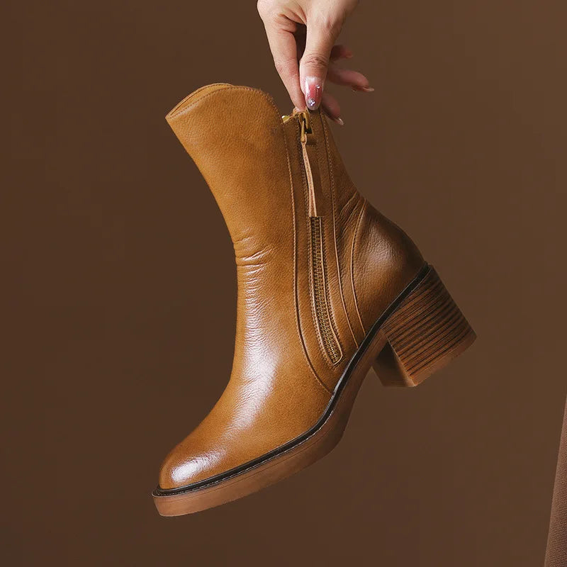 Klassische Damen Stiefeletten mit elegantem Seitenverschluss in Braun