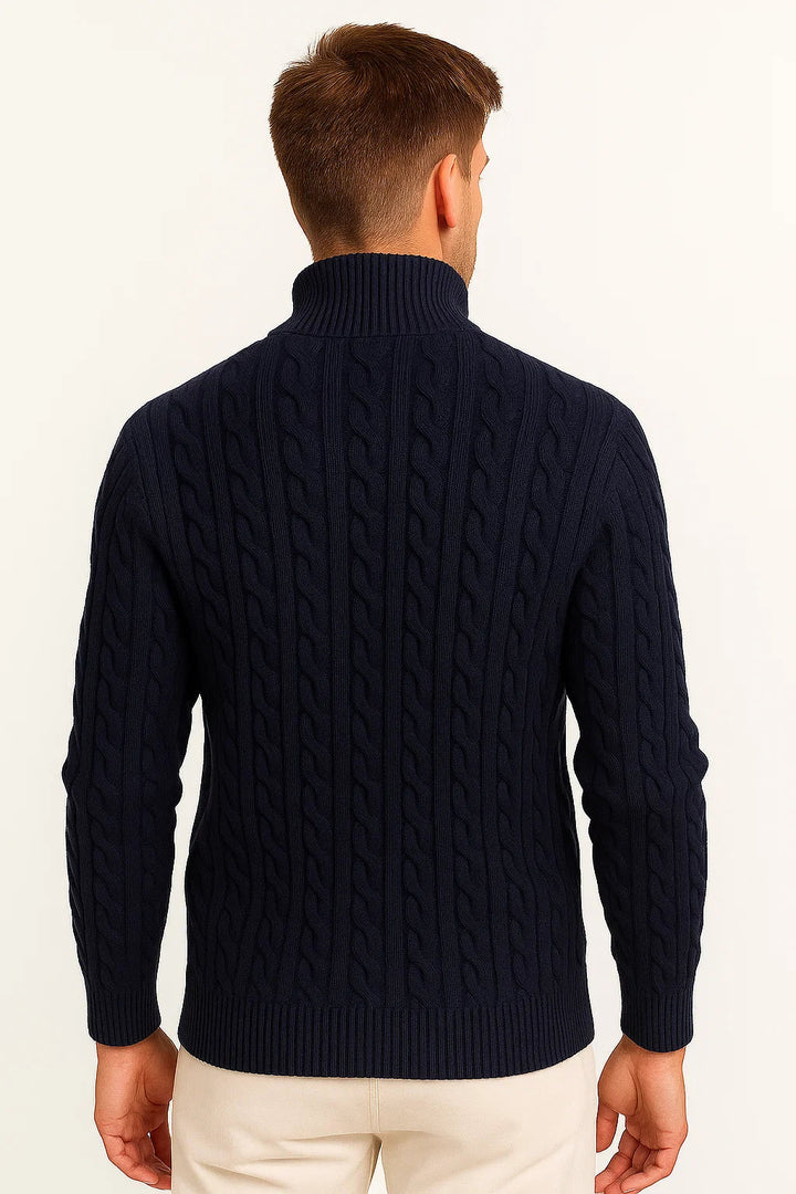 Klassischer Herren Pullover mit Zopfmuster in Schwarz 2