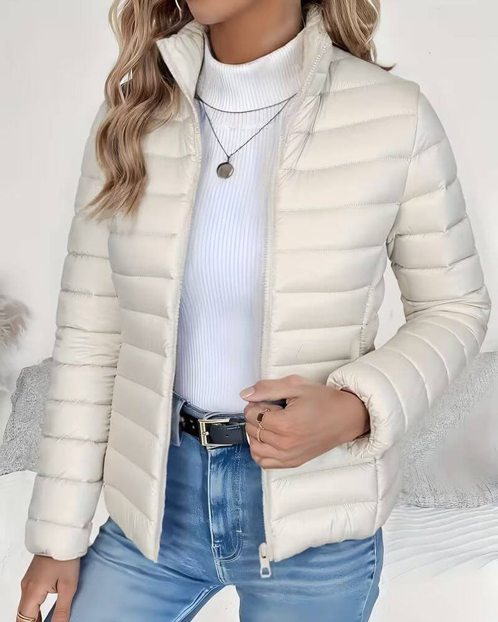 Leichte Damen Herbstjacke für Übergänge in Creme