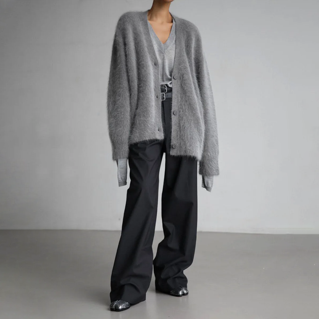 Lockere Damen Strickjacke für den Herbst (3)