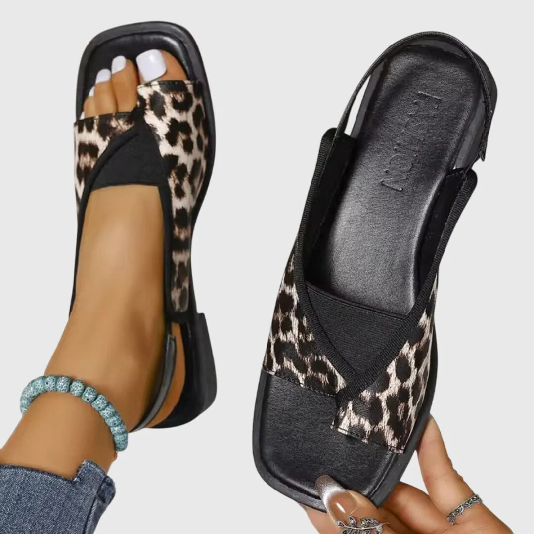 Sandalia Plana Minimalista para Verano en Leopardenmuster