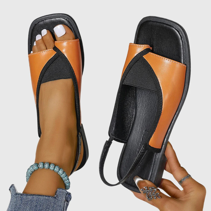 Sandalia Plana Minimalista para Verano en Naranja