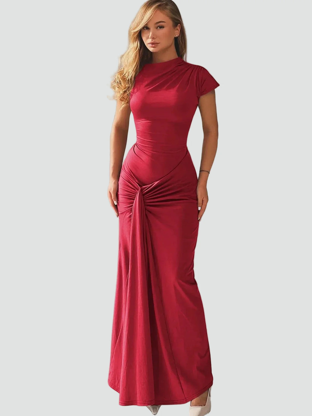 Vestido de Cóctel Maxi Ajustado con Pliegues en Rojo