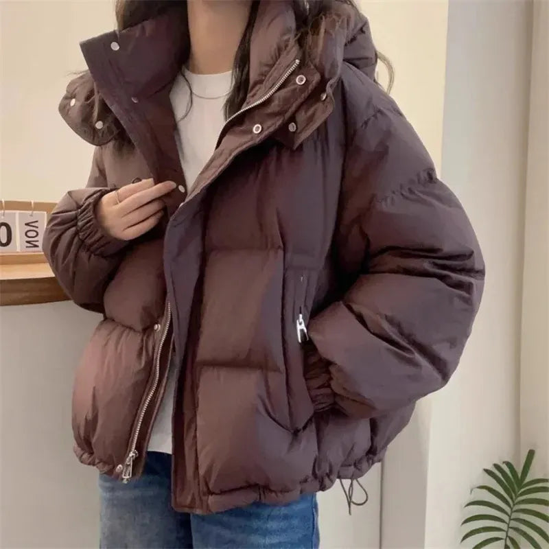Warme Damen Winterjacke mit Kapuze und Kragen in Braun