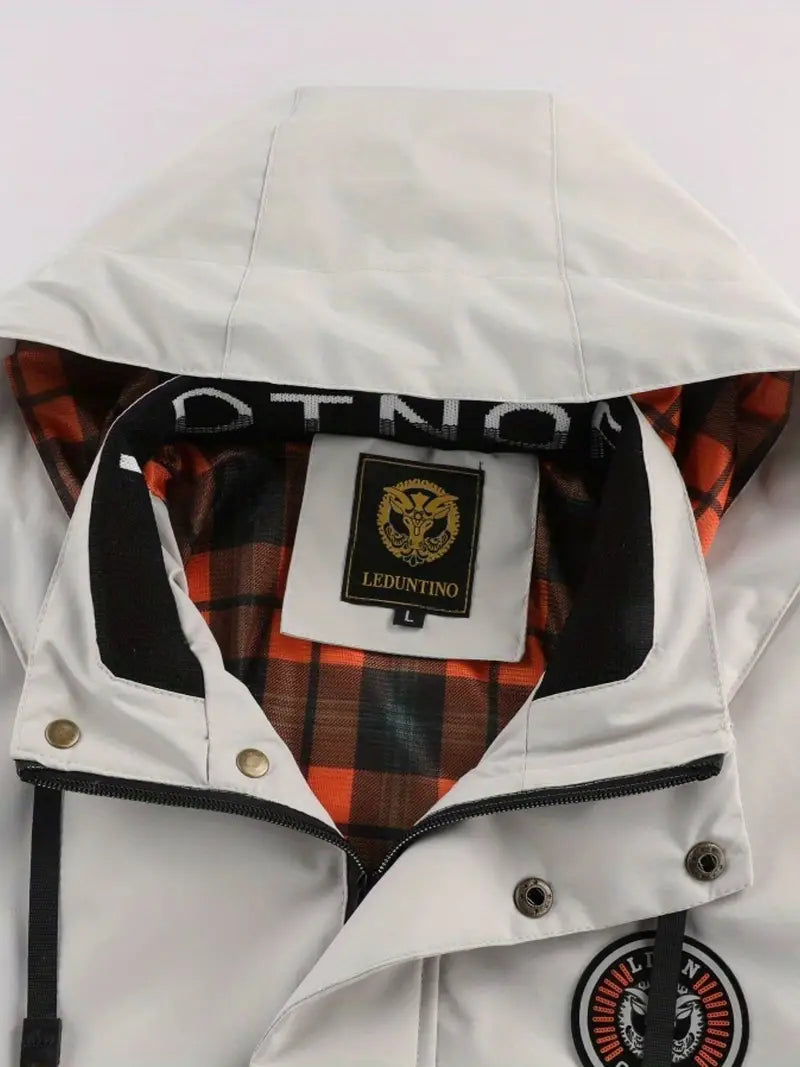 Wasserfeste Herren-Daunenjacke mit verstellbarer Kapuze (11)
