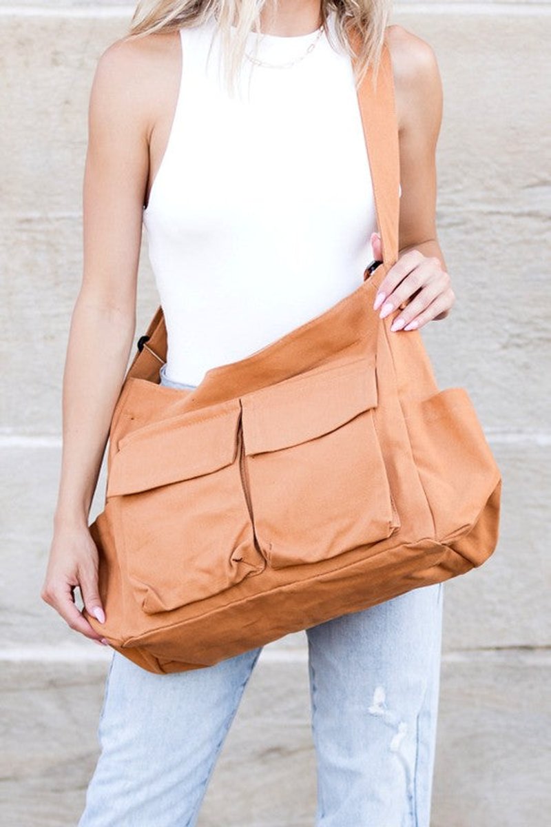 Women's Oversized Canvas Tote Bag en Marrón