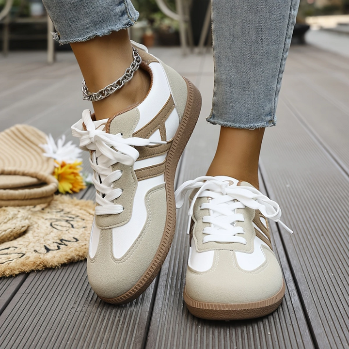 Zapatillas Ortopédicas Cómodas para Caminar en Khaki & White